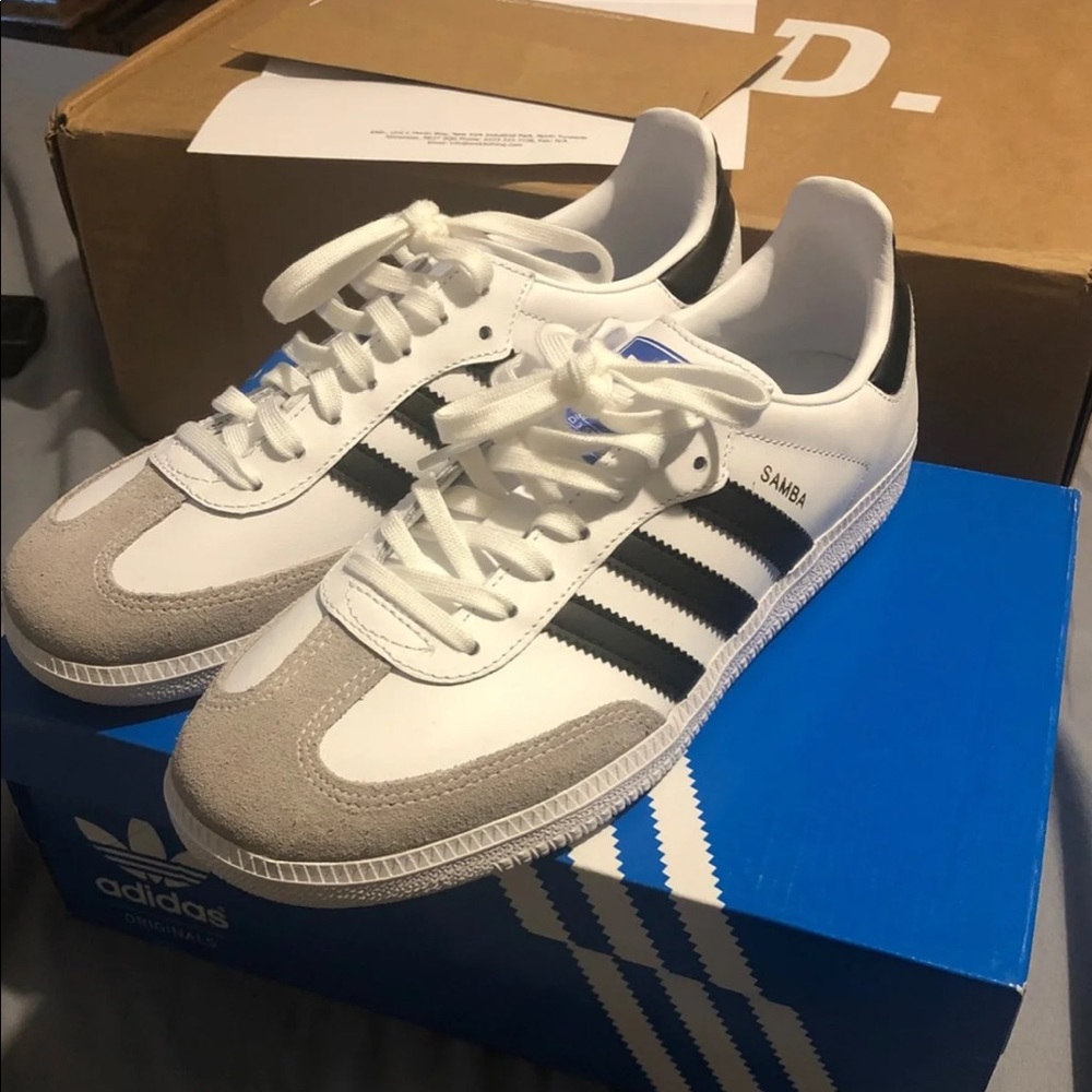 Adidas samba!